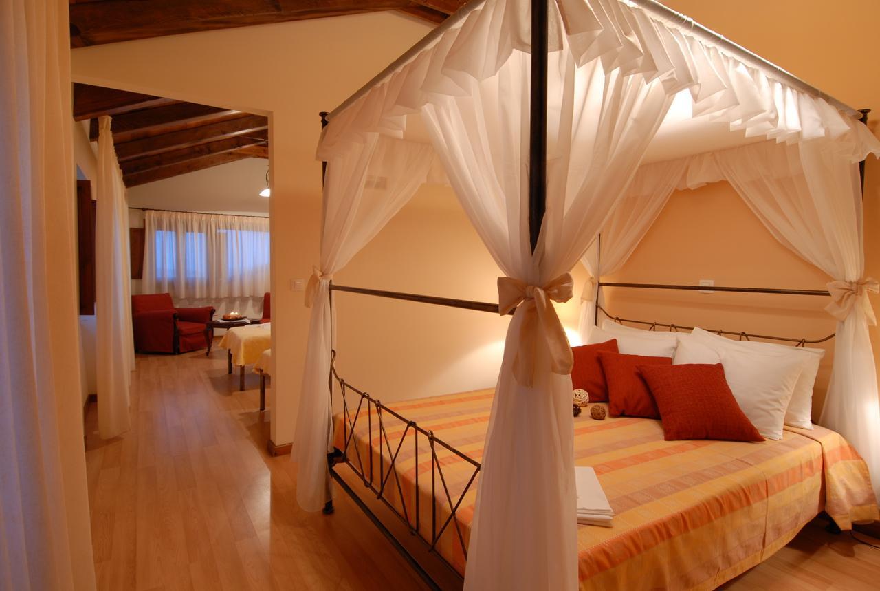 Anatoli Labreon Hotel Ajía Marína Kültér fotó