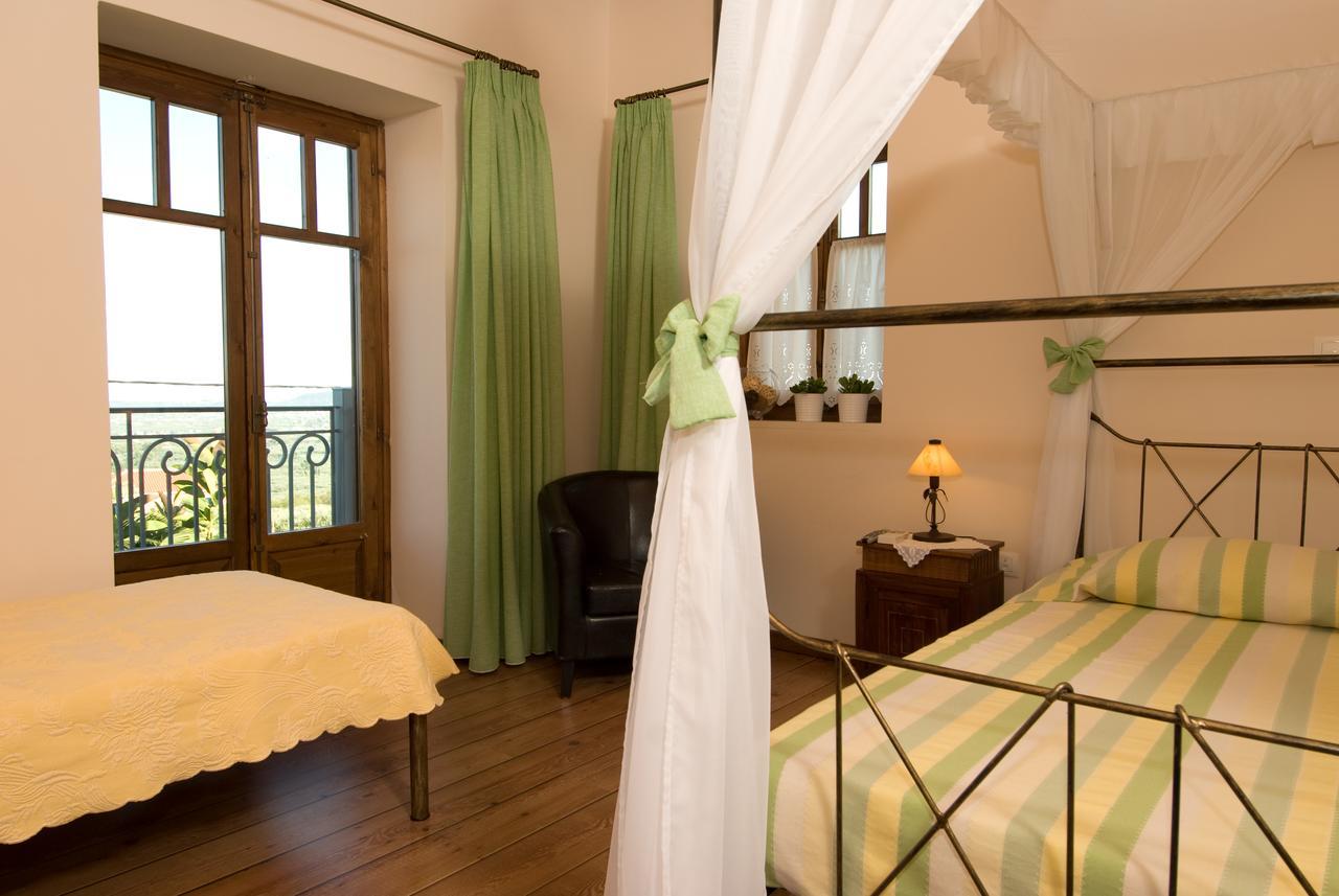 Anatoli Labreon Hotel Ajía Marína Kültér fotó