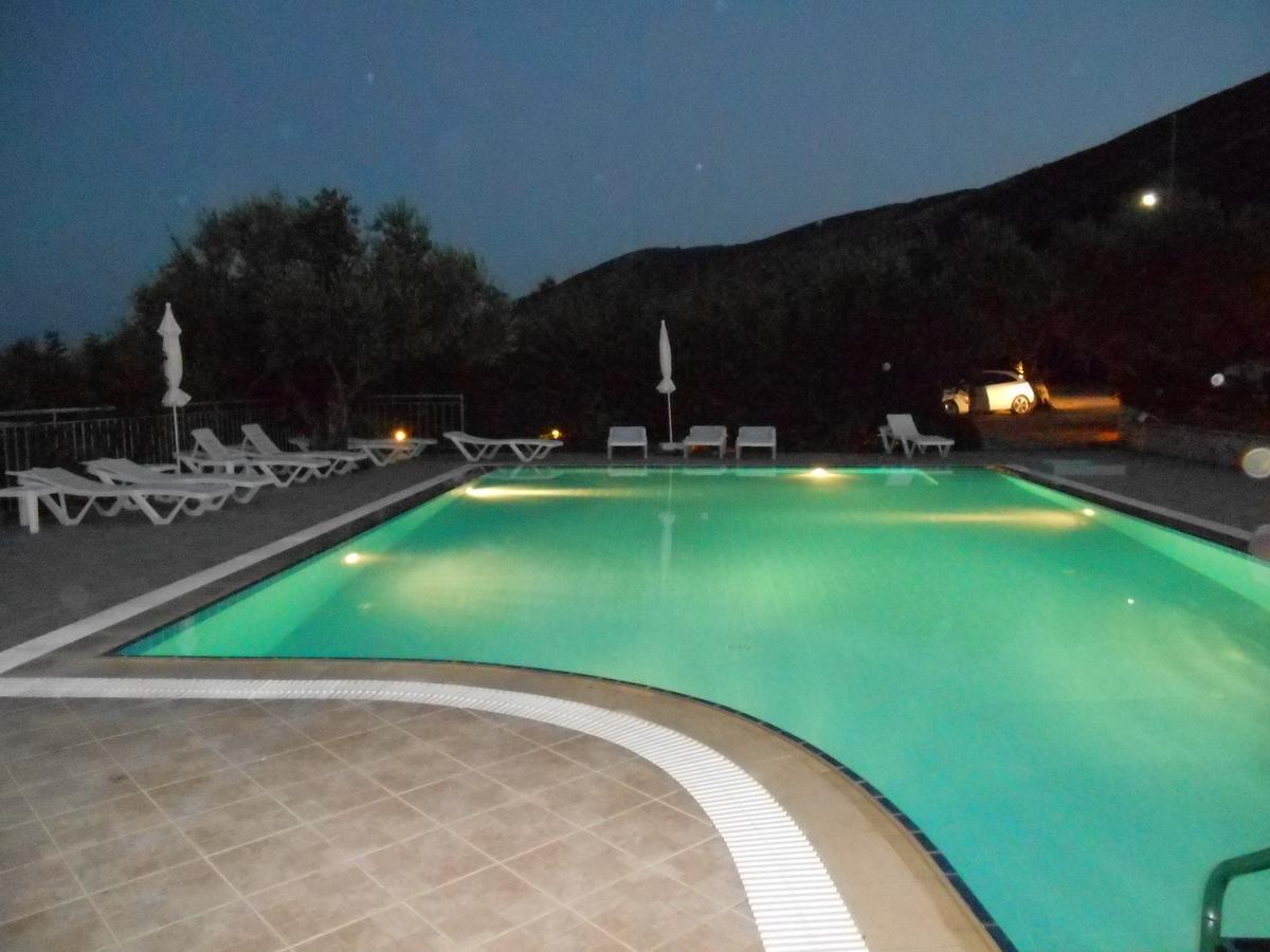 Anatoli Labreon Hotel Ajía Marína Kültér fotó